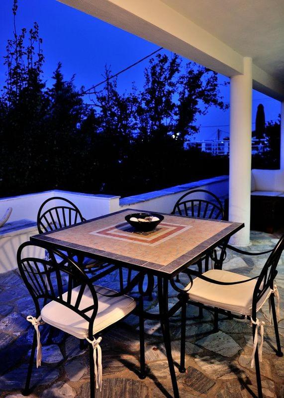 Villa Ftelia Скиатос Экстерьер фото